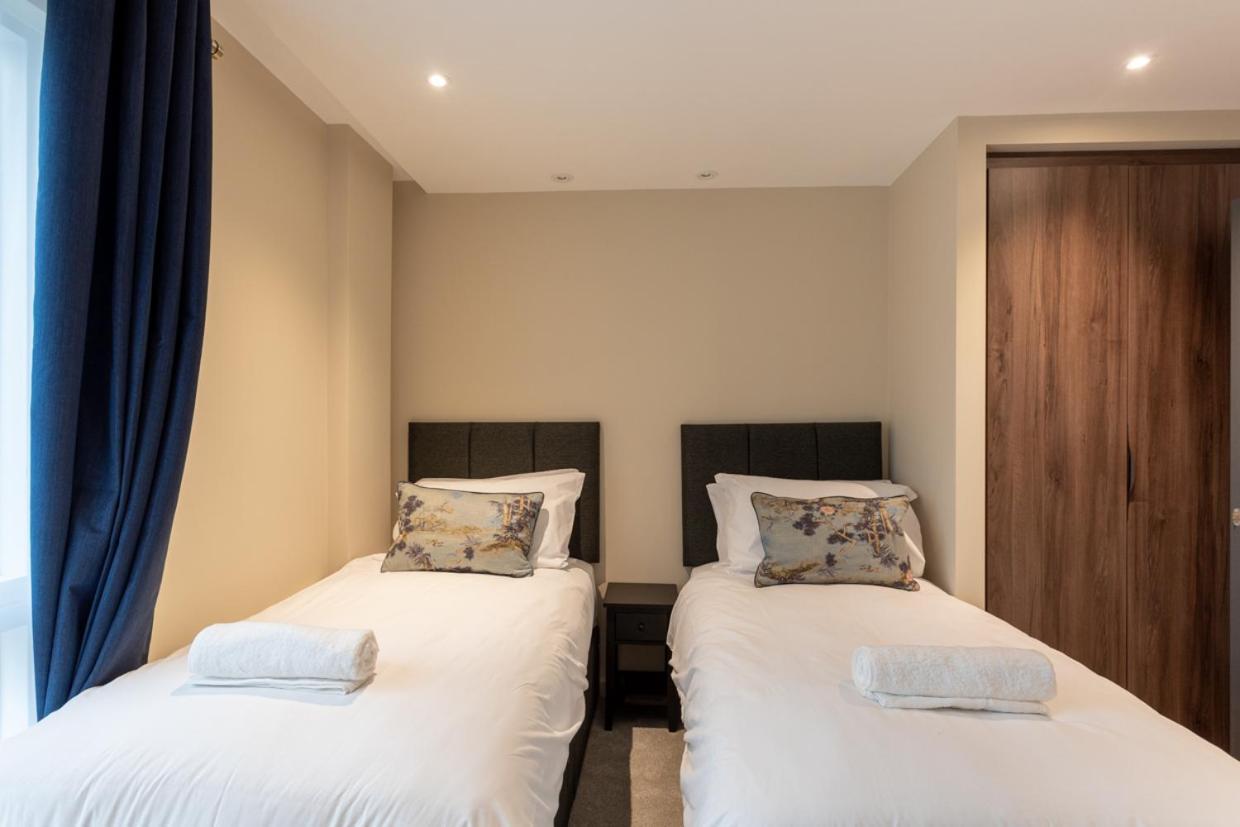 Luxury 2 Bedroom Apartment With Free Parking In The Heart Of York Exterior photo